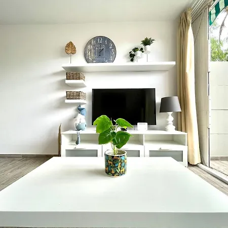 아파트 Apartamento Con Wifi, Piscina, Cerca Playa En Tenerife Sur *