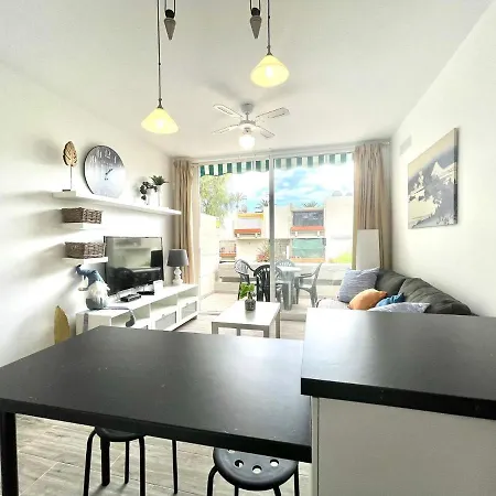 Apartamento Con Wifi, Piscina, Cerca Playa En Tenerife Sur